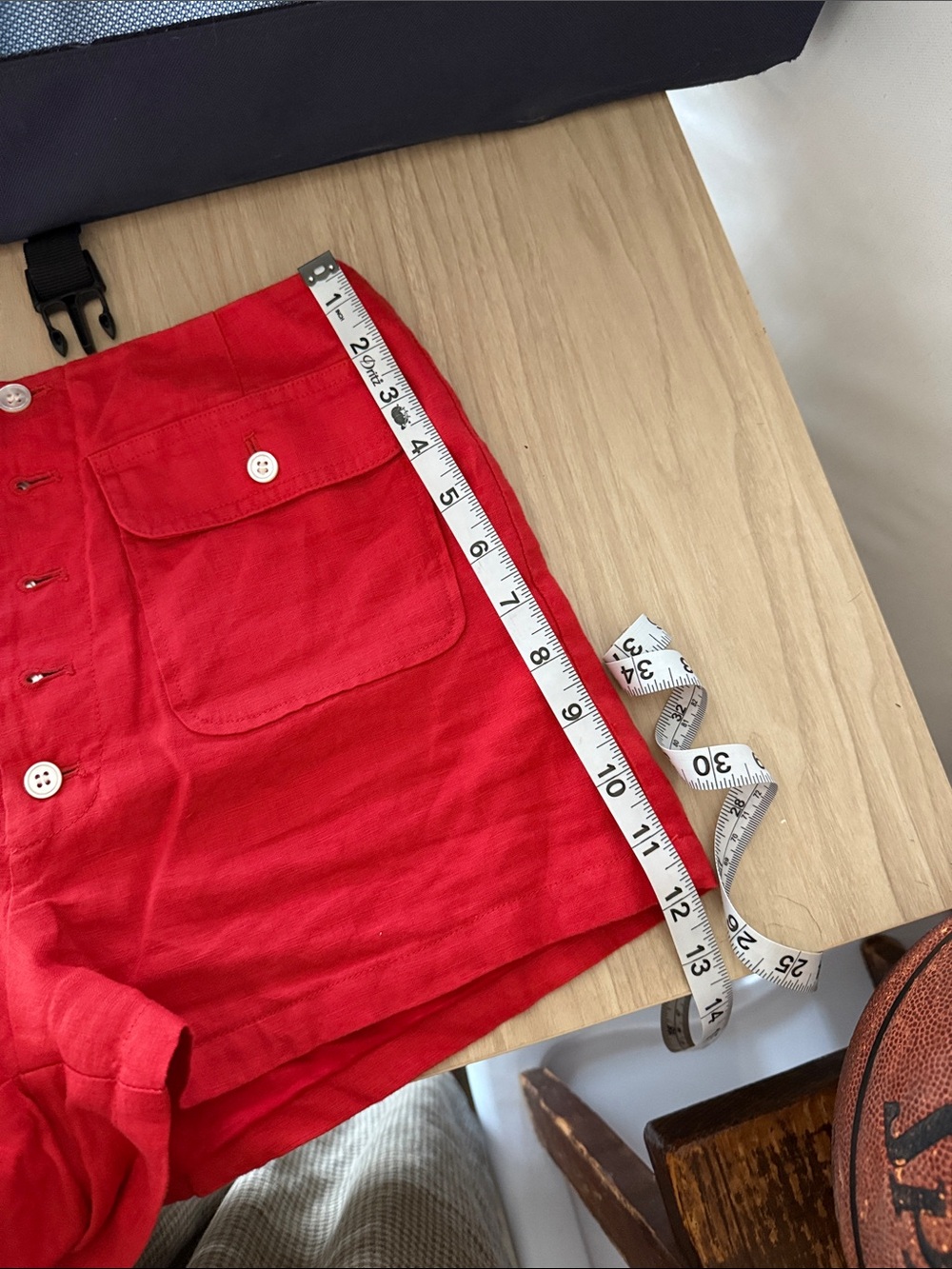 DOEN DARLING Scarlet High-Rise Button-Front Linen Shorts - Picture 5 of 8
